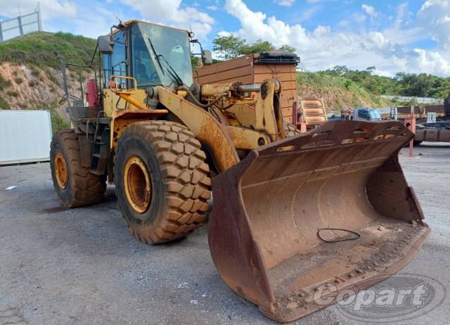 KOMATSU PA CARREGADEIRA 2010